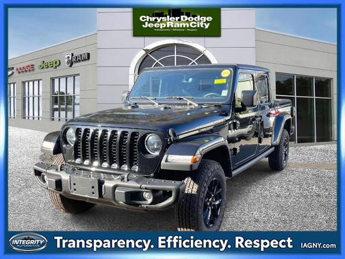 2023 Jeep Gladiator Sport