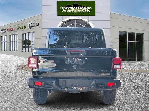 2023 Jeep Gladiator Sport