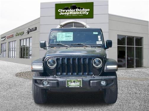 2023 Jeep Gladiator Sport