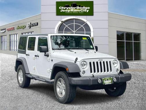 Bright White Clearcoat 2017 Jeep Wrangler Unlimited Sport