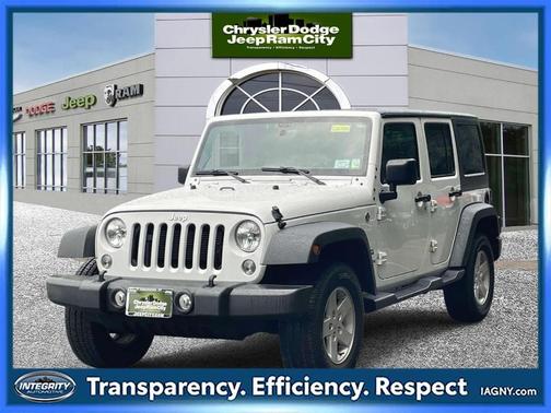 Bright White Clearcoat 2017 Jeep Wrangler Unlimited Sport