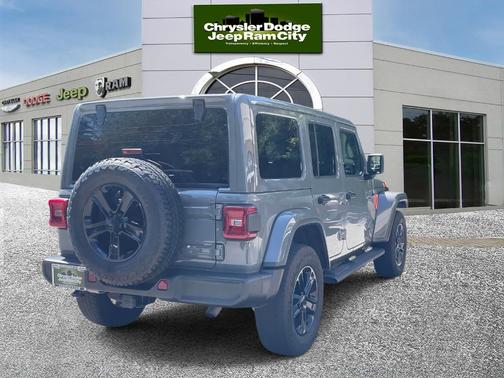 2021 Jeep Wrangler Unlimited Sahara Altitude