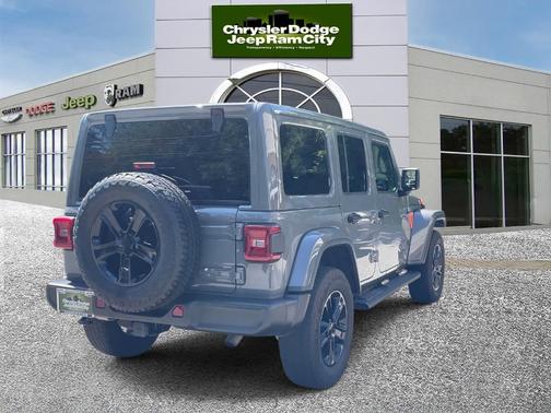 2021 Jeep Wrangler Unlimited Sahara Altitude