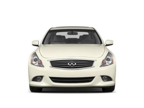 2015 INFINITI Q40 Base