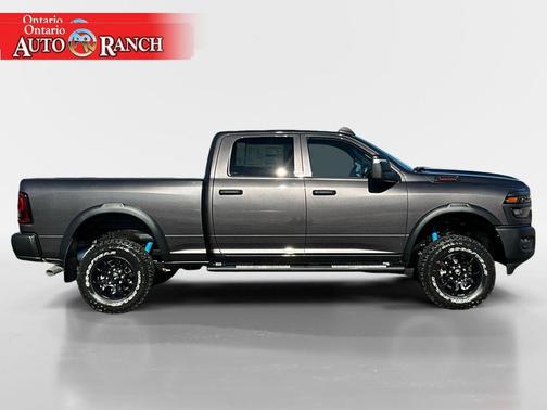 2026 RAM 2500 Tradesman Crew Cab 4x4 6'4' Box