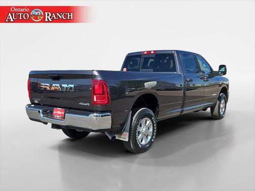 2025 RAM 3500 Big Horn Crew Cab 4x4 8' Box