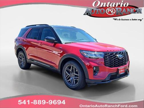 2025 Ford Explorer ST-Line