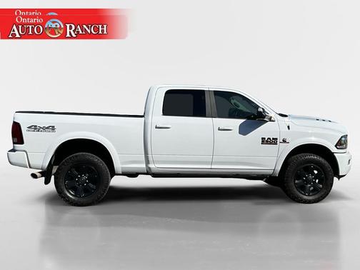 2017 RAM 2500 Laramie Crew Cab 4x4 6'4' Box
