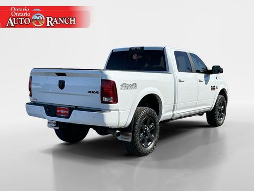 2017 RAM 2500 Laramie Crew Cab 4x4 6'4' Box