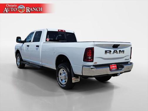2025 RAM 3500 Tradesman Crew Cab 4x4 8' Box
