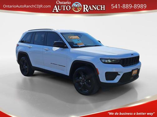 2023 Jeep Grand Cherokee Altitude