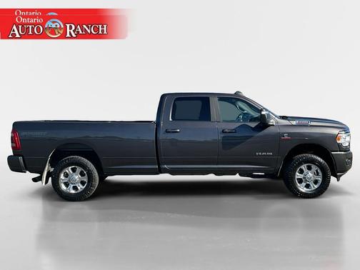 2023 RAM 3500 Big Horn Crew Cab 4x4 8' Box
