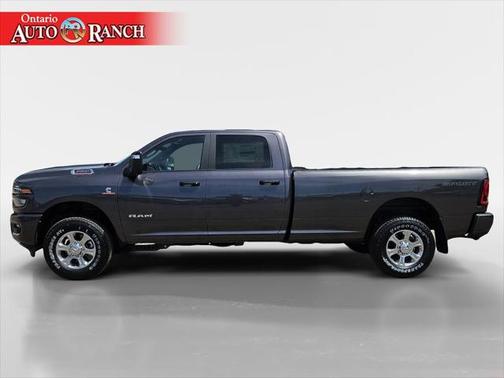 2025 RAM 3500 Big Horn Crew Cab 4x4 8' Box