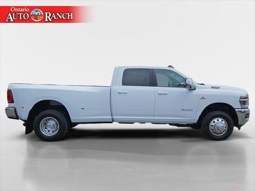 2025 RAM 3500 Laramie Crew Cab 4x4 8' Box