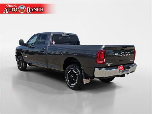 2025 RAM 3500 Laramie Crew Cab 4x4 8' Box