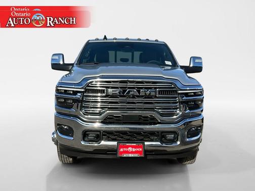 2026 RAM 3500 Laramie Crew Cab 4x4 8' Box