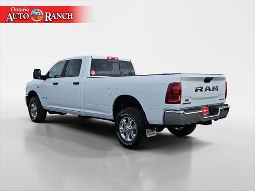 2025 RAM 3500 Big Horn Crew Cab 4x4 8' Box