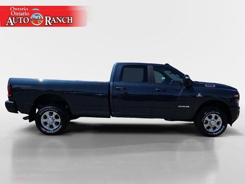 2025 RAM 3500 Big Horn Crew Cab 4x4 8' Box