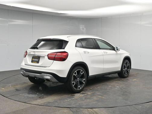 2019 Mercedes-Benz GLA 250 Base