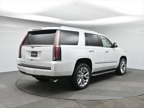 2016 Cadillac Escalade Luxury
