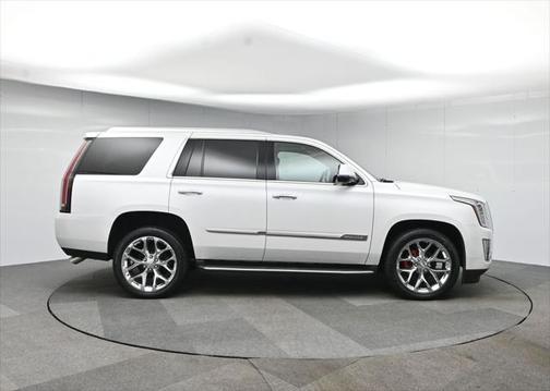 2016 Cadillac Escalade Luxury