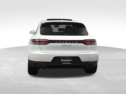 2021 Porsche Macan S