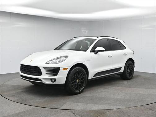 2018 Porsche Macan Base