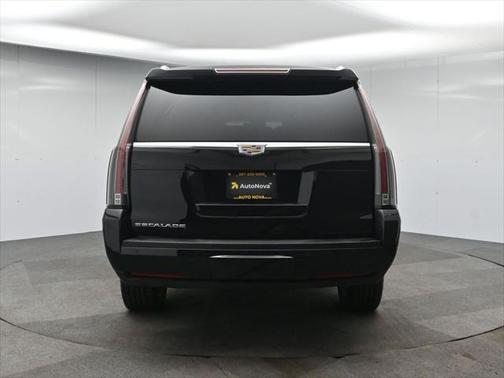 2016 Cadillac Escalade ESV Platinum