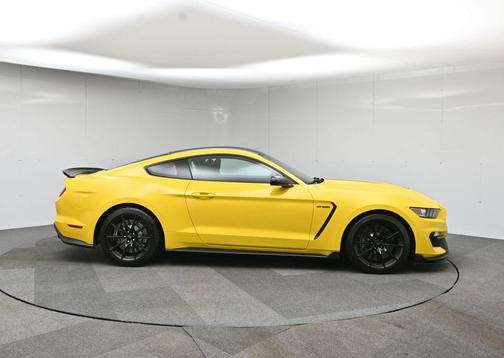 2018 Ford Shelby GT350 Base