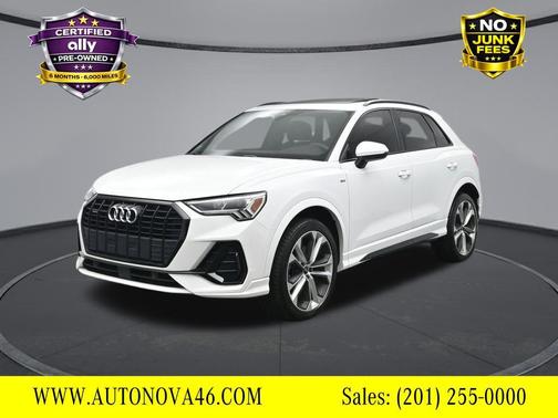 2021 Audi Q3 45 S line Premium Plus