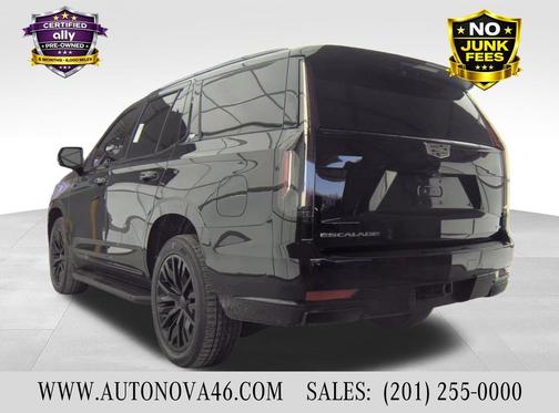 2021 Cadillac Escalade Sport