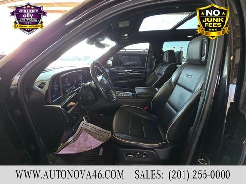 2021 Cadillac Escalade Sport