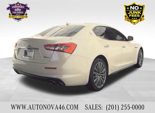 2018 Maserati Ghibli Base