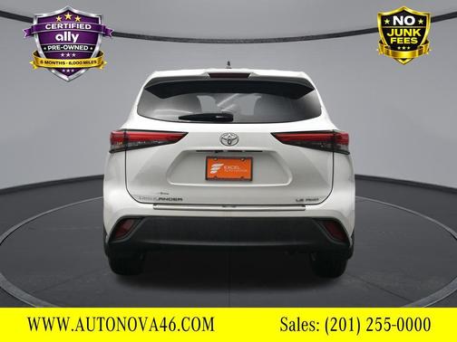 2023 Toyota Highlander LE