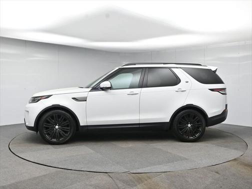 2017 Land Rover Discovery SE