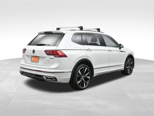 2022 Volkswagen Tiguan 2.0T SEL R-Line 4MOTION