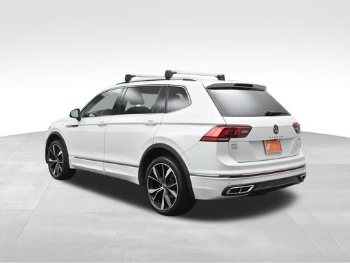 2022 Volkswagen Tiguan 2.0T SEL R-Line 4MOTION