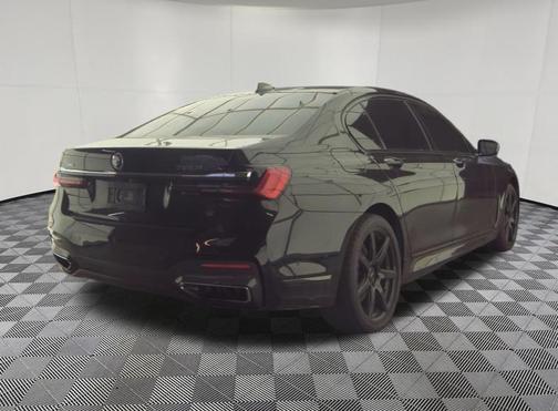 2020 BMW 750 i xDrive