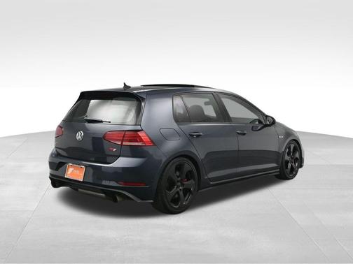 2020 Volkswagen Golf GTI 2.0T SE DSG