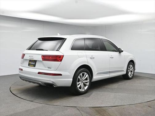 2017 Audi Q7 3.0T Premium