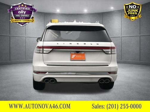 Pristine White Metallic Tri-Coat 2020 Lincoln Aviator Black Label AWD