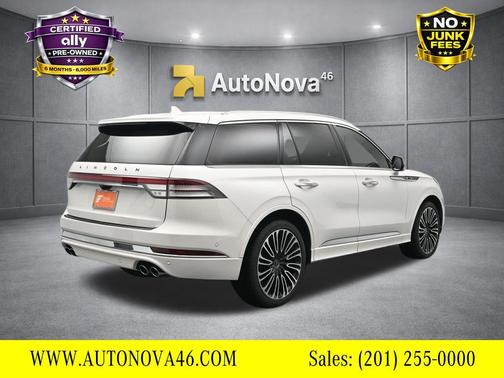 Pristine White Metallic Tri-Coat 2020 Lincoln Aviator Black Label AWD