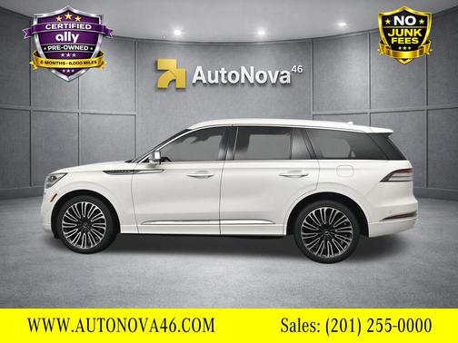 Pristine White Metallic Tri-Coat 2020 Lincoln Aviator Black Label AWD