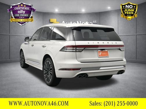 Pristine White Metallic Tri-Coat 2020 Lincoln Aviator Black Label AWD