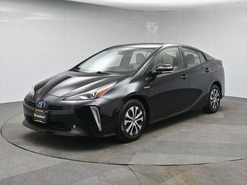 2020 Toyota Prius XLE