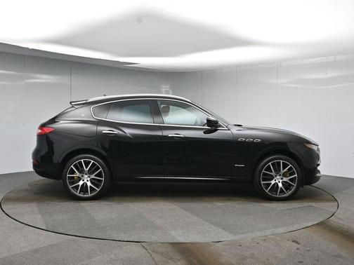 2018 Maserati Levante GranLusso