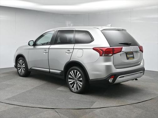 2020 Mitsubishi Outlander SEL