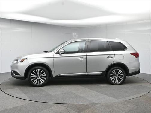 2020 Mitsubishi Outlander SEL
