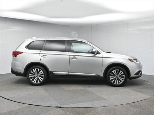 2020 Mitsubishi Outlander SEL