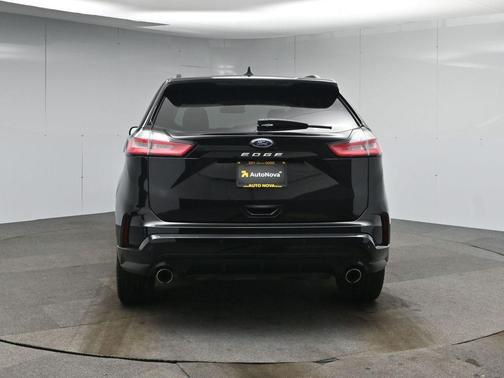 2021 Ford Edge ST Line